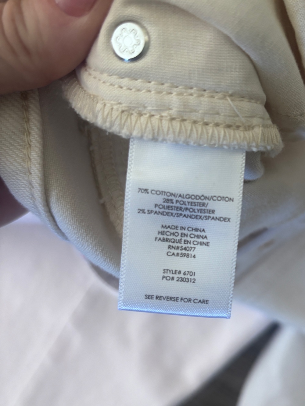 Cabi Soho Jeans Cream Straight Leg Jeans Ankle Crop Style 6701 - Picture 10 of 14